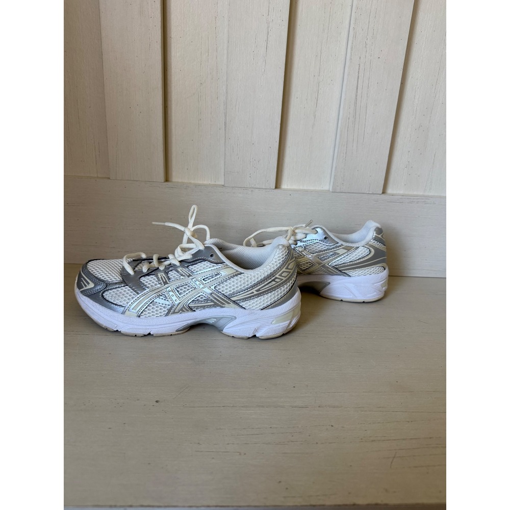 Asics Gel-1130 Womens Running Shoes White Metallic Silver Size 6.5